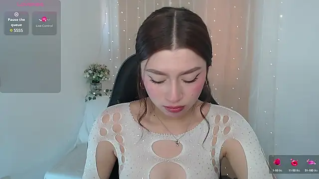 mily thomson b  online show from 01-09-25, 05:22