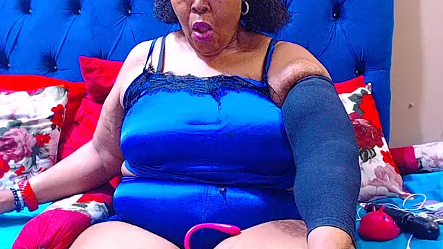 ebonycandy10 online show from 10-25-25, 06:10