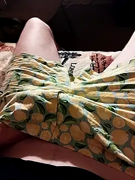 Snapshot of alejandrololo chatting on 10-18-25, 08:31 alejandrololo online show from 10-18-25, 08:31