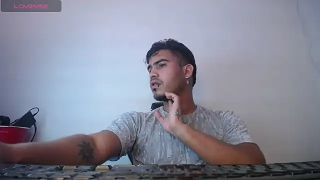 jaden 98  online show from 01-30-25, 04:02