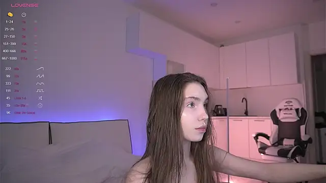 haileyishere online show from 04-07-26, 07:47