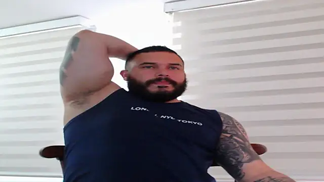 alexandergranda71 online show from 02-08-25, 04:04