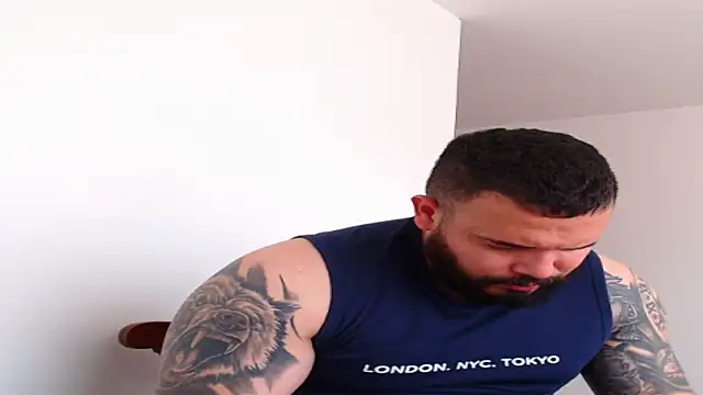 alexandergranda71 online show from 02-09-25, 03:12