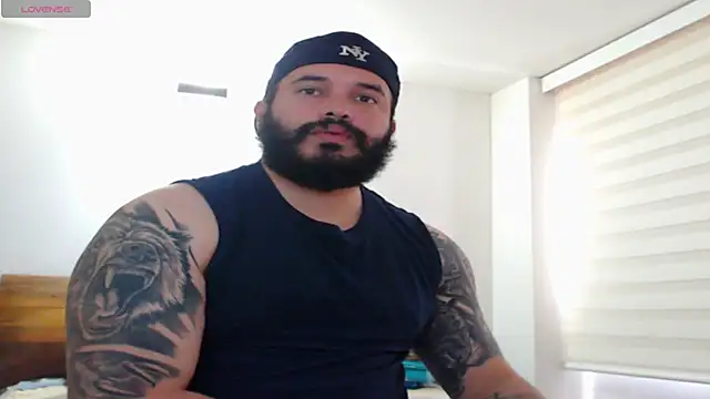 alexandergranda71 online show from 03-16-25, 04:01