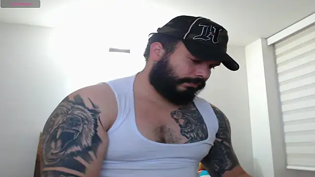 alexandergranda71 online show from 03-17-25, 11:11