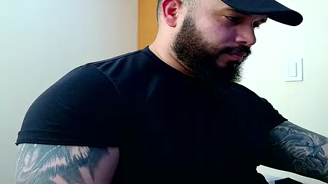 alexandergranda71 online show from 10-18-25, 08:09