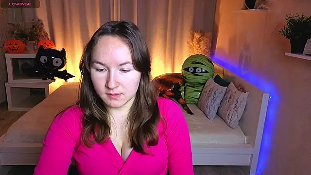 Little doll meow online show from 10-23-25, 03:06