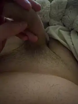 Snapshot of fuckitzer chatting on 04-10-26, 10:14 fuckitzer online show from 04-10-26, 10:14