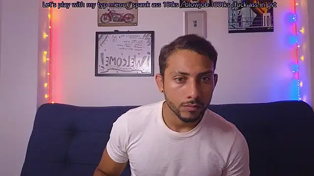 Snapshot of catalina_y_tylerjhons chatting on 02-06-25, 02:00 catalina y tylerjhons online show from 02-06-25, 02:00