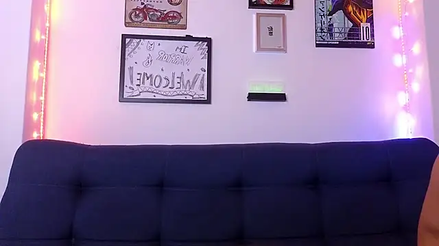 Snapshot of catalina_y_tylerjhons chatting on 02-09-25, 11:47 catalina y tylerjhons online show from 02-09-25, 11:47