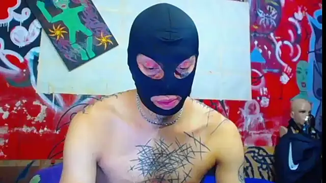 Snapshot of deivid_estrada chatting on 04-28-26, 04:45 deivid estrada online show from 04-28-26, 04:45