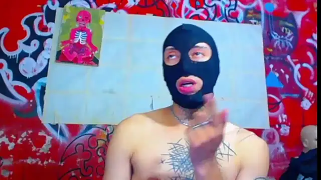 Snapshot of deivid_estrada chatting on 06-10-26, 04:39 deivid estrada online show from 06-10-26, 04:39