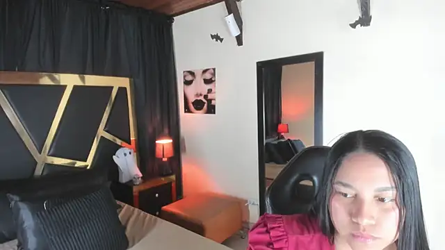 EmiliWilliams online show from 11-02-25, 09:50