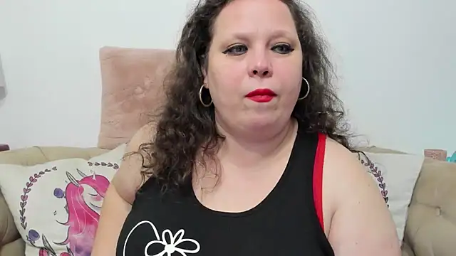 Snapshot of KarolineJoyy chatting on 02-04-26, 07:42 KarolineJoyy online show from 02-04-26, 07:42