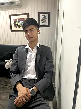 mumuowl online show from 09-17-25, 08:10