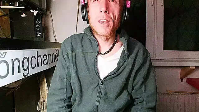 BongChannel online show from 01-24-25, 04:27