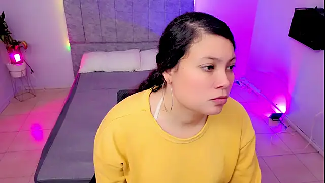 Lana stone  online show from 12-01-25, 03:33