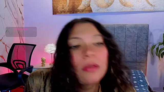 Lana stone  online show from 04-11-26, 08:07