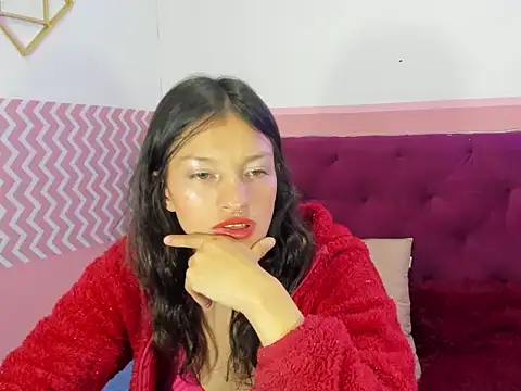 Emma-Wilson online show from 01-24-25, 05:11