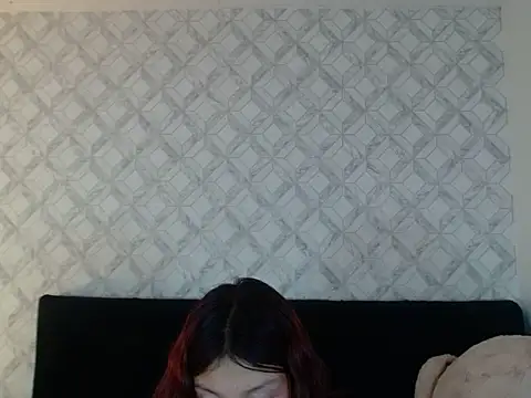 Emma-Wilson online show from 11-13-25, 03:49