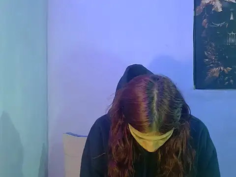 Emma-Wilson online show from 07-14-26, 01:19