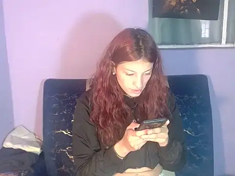Emma-Wilson online show from 08-03-26, 06:22