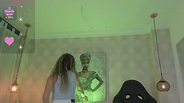 Shantall   online show from 02-06-25, 10:59