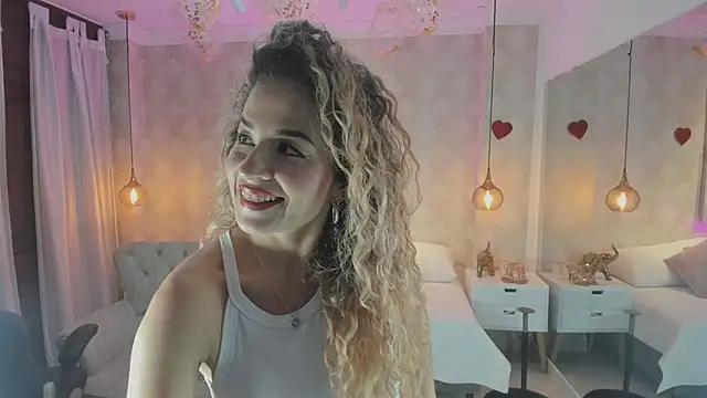 Shantall   online show from 03-20-26, 10:53