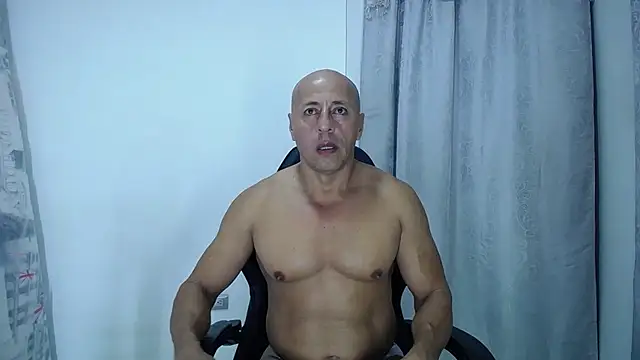 Jordan Gomez  online show from 03-11-25, 10:51