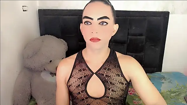 Michell Queen online show from 11-19-25, 06:35