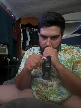 bigdickgio6923 online show from 05-16-26, 10:30