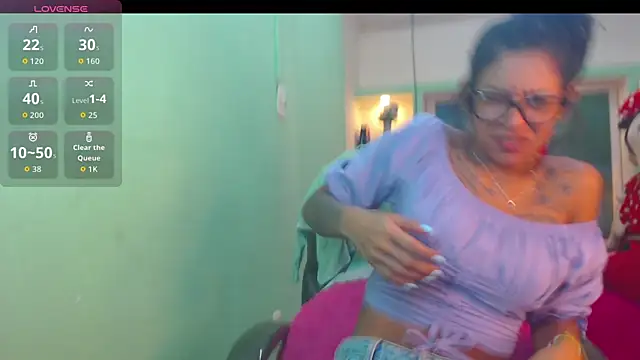 lorenapinto online show from 05-30-26, 02:19