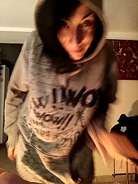 freyamoret online show from 12-21-24, 04:52