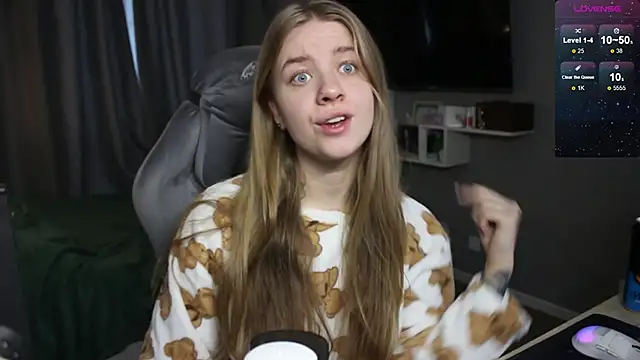 candy maggie online show from 12-24-24, 09:17