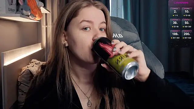 candy maggie online show from 01-27-25, 11:32