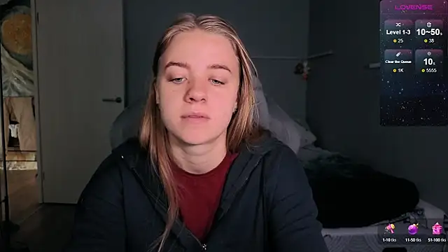 candy maggie online show from 09-18-25, 08:16