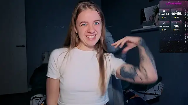 candy maggie online show from 10-27-25, 05:39