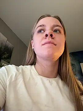 candy maggie online show from 11-19-25, 07:52