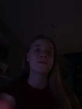 candy maggie online show from 11-21-25, 04:16