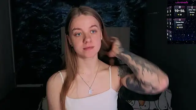 candy maggie online show from 04-16-26, 02:18