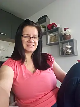 KristenVega online show from 11-22-25, 08:13