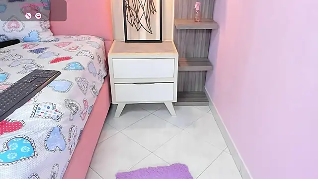 AMELIETARSON online show from 01-29-25, 10:43