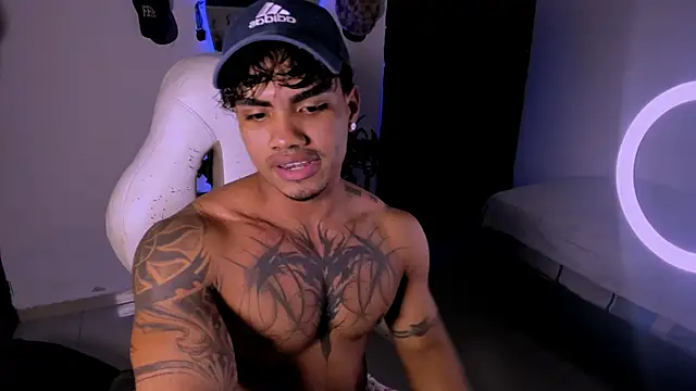 Young laroi online show from 01-28-25, 03:36