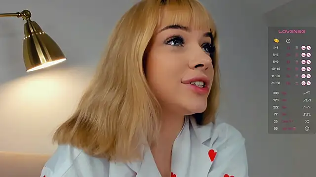 KateDolphin online show from 01-17-25, 11:51