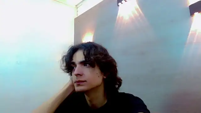 Sr BonnyEthan online show from 10-27-25, 01:26