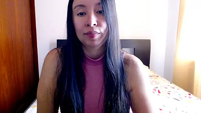 emely sexx20 online show from 12-17-24, 02:44
