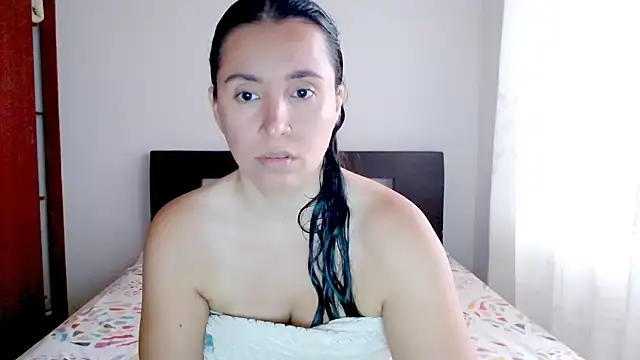 emely sexx20 online show from 10-11-25, 01:42