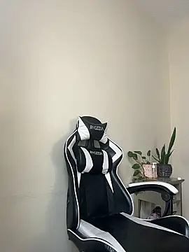 vixenpaisley2 online show from 01-15-26, 03:27