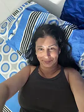 Snapshot of Angelicvill chatting on 12-16-25, 11:04 Angelicvill online show from 12-16-25, 11:04