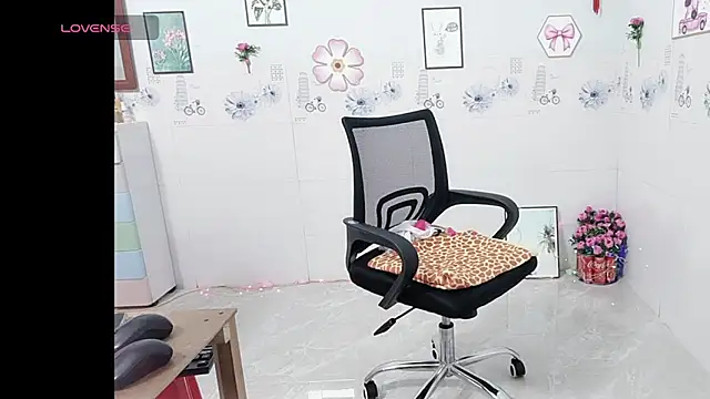 Lanian 99 online show from 03-08-26, 05:17